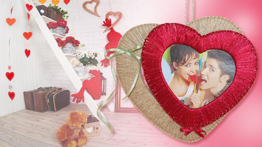 Фоторамка "Сердця"